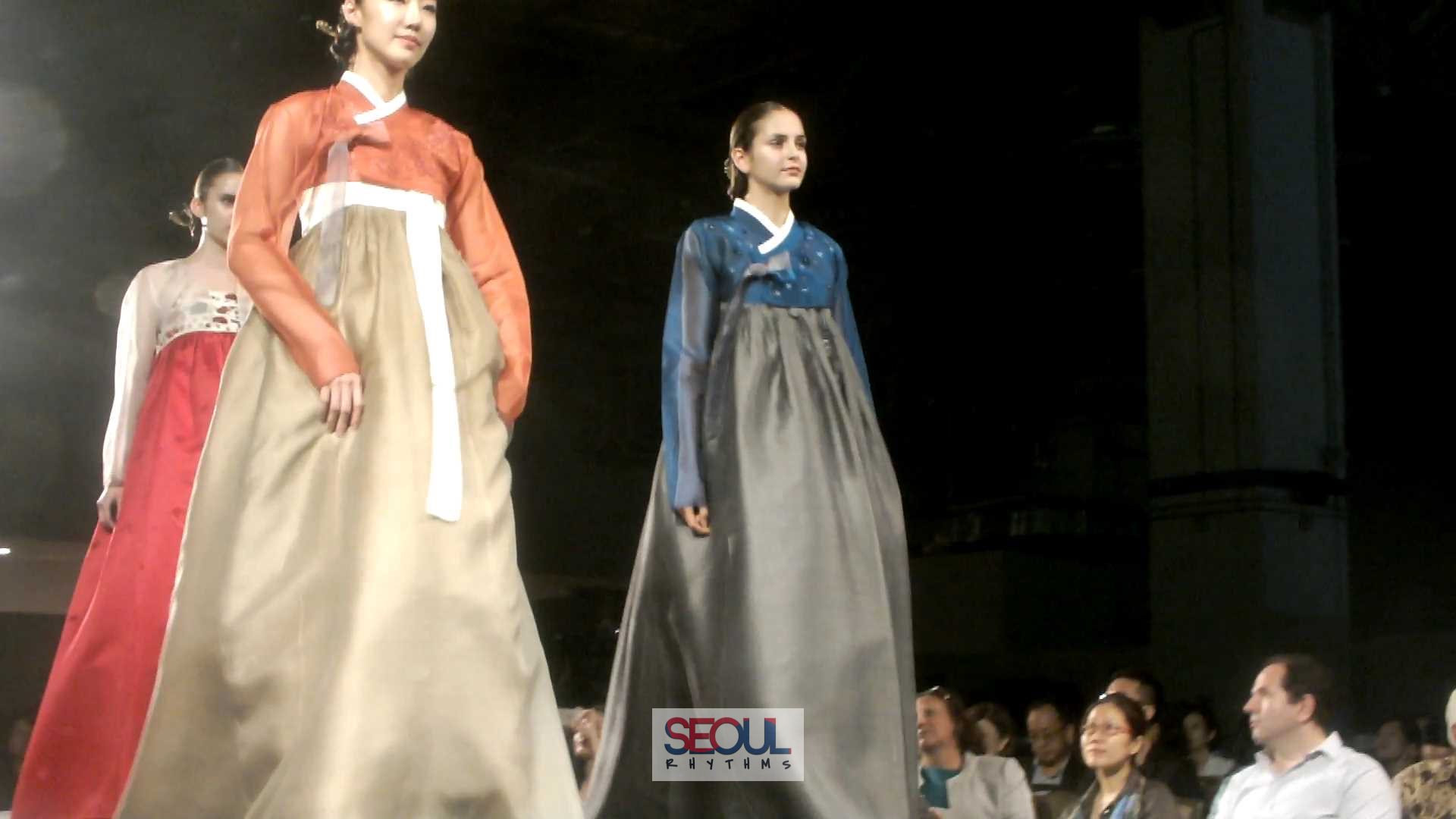 Lee Young Hee Fashion Show 26