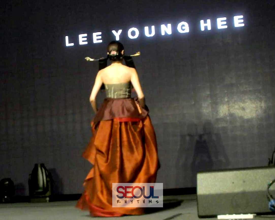 Lee Young Hee Fashion Show 35