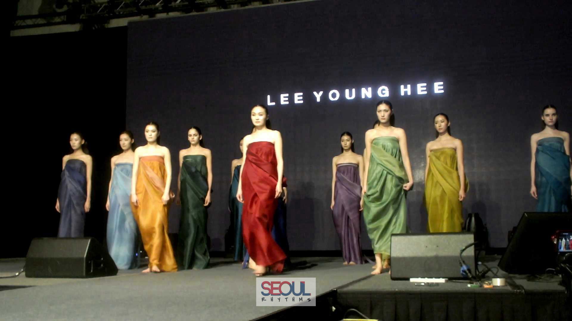 Lee Young Hee Fashion Show 80